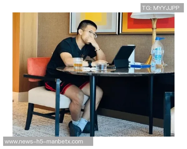 杨瀚森分享自我反省与改进之道积极回应网友评论并努力提升训练水平